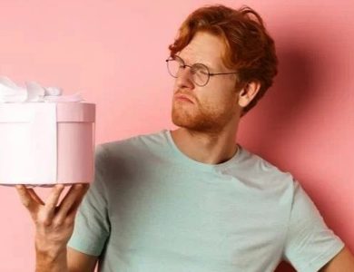 آینده هدیه دادن در عصر دیجیتال؛ از کارت‌های فیزیکی تا Gift Card هوشمند
